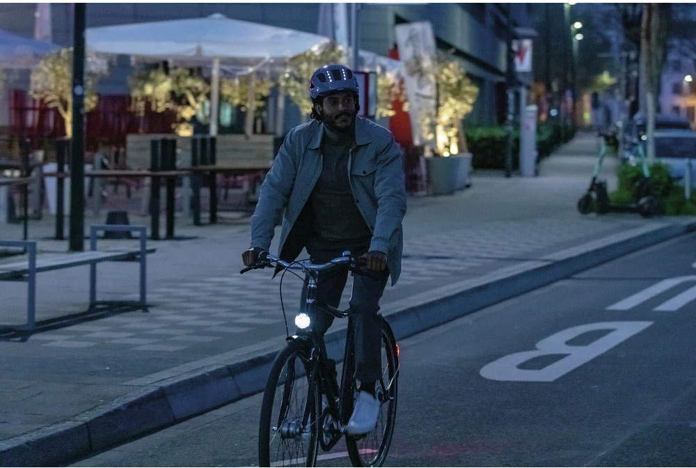 ABUS Hyban 2.0 LED Helm schwarz - Image 9