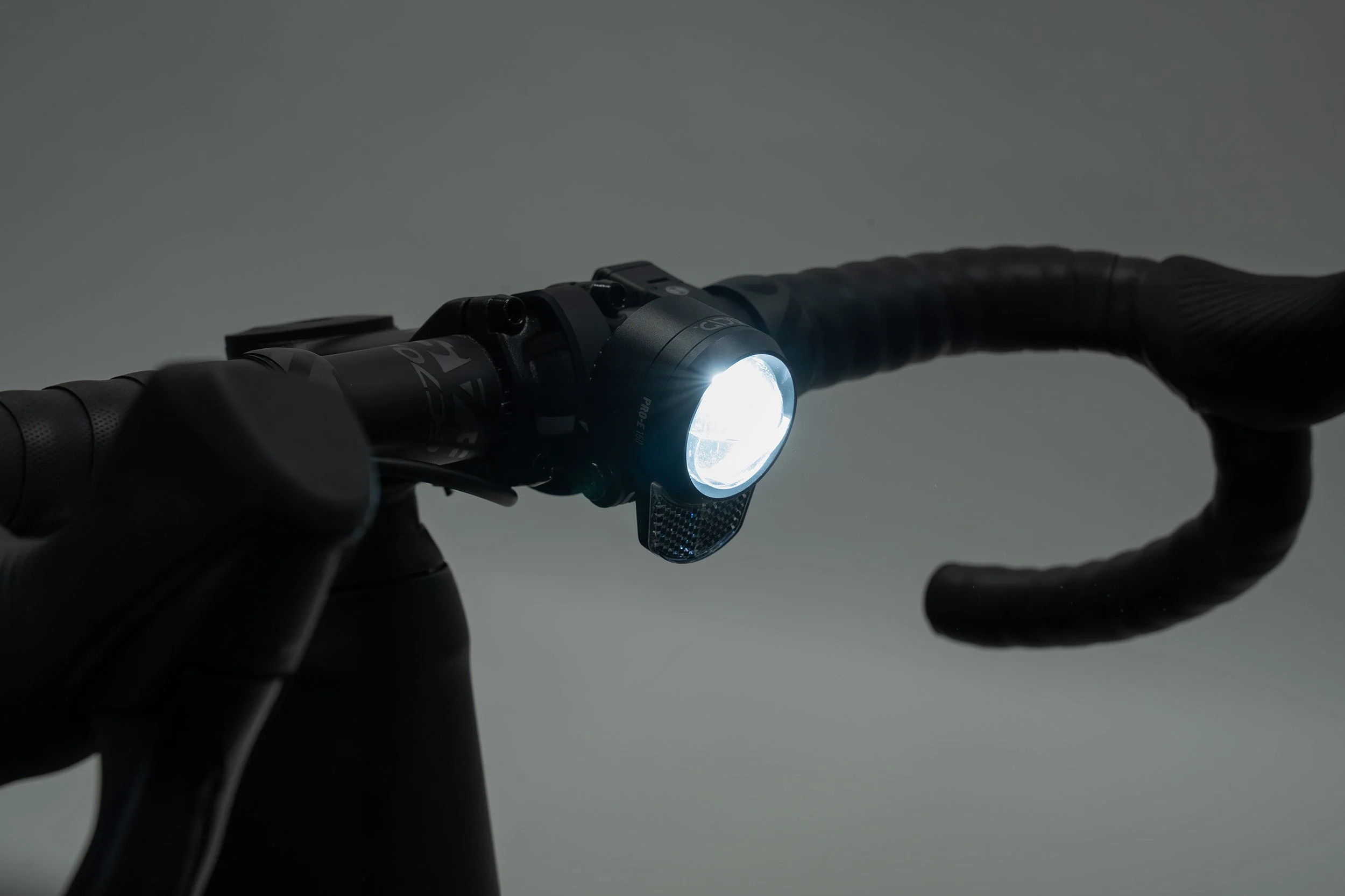 ACID E-Bike Frontlicht PRO-E 150 X-Connect black - Image 5