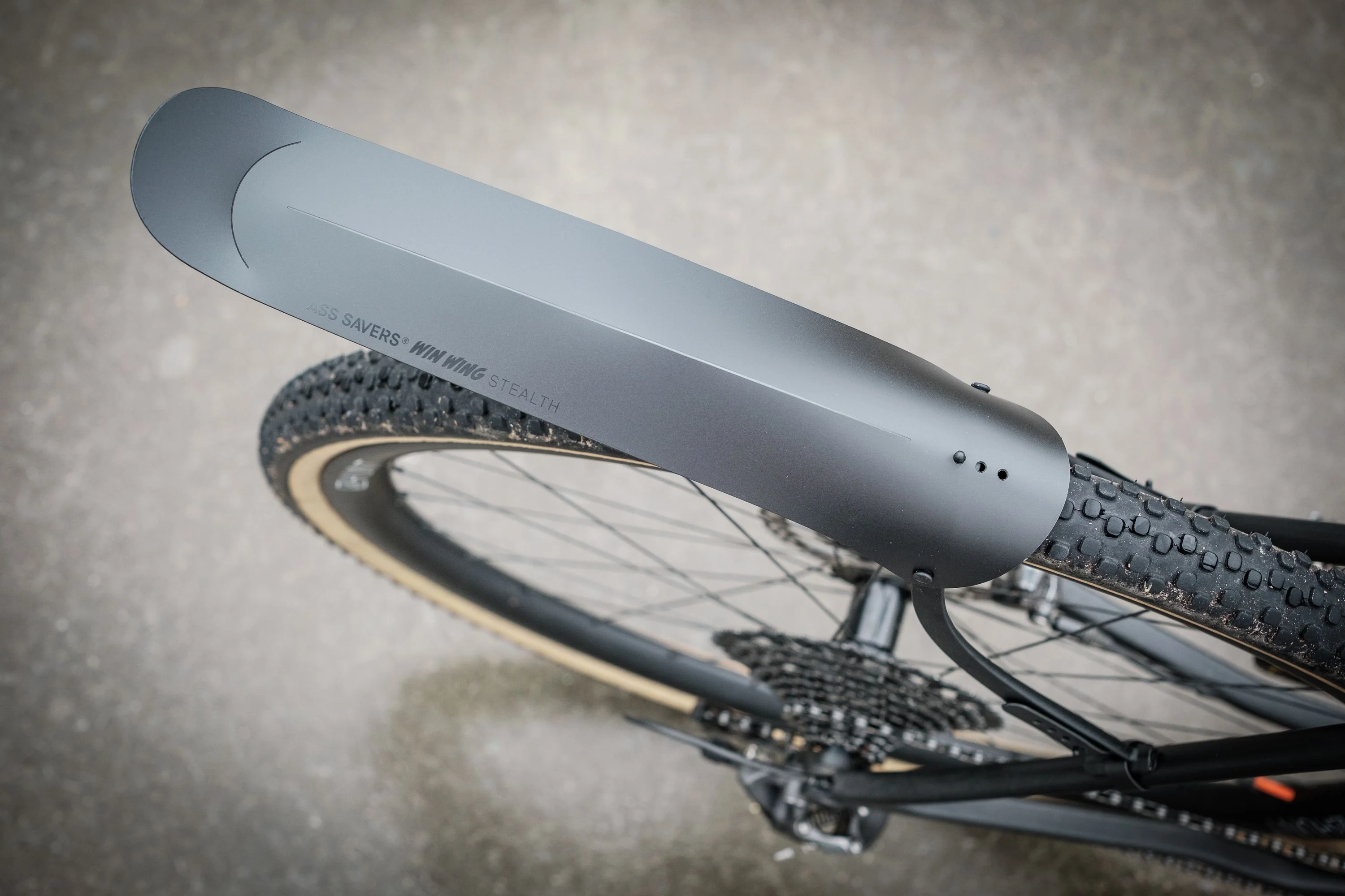Ass Savers WGS-2 Win Wing Gravel Spritzschutz HR stealth - Image 3