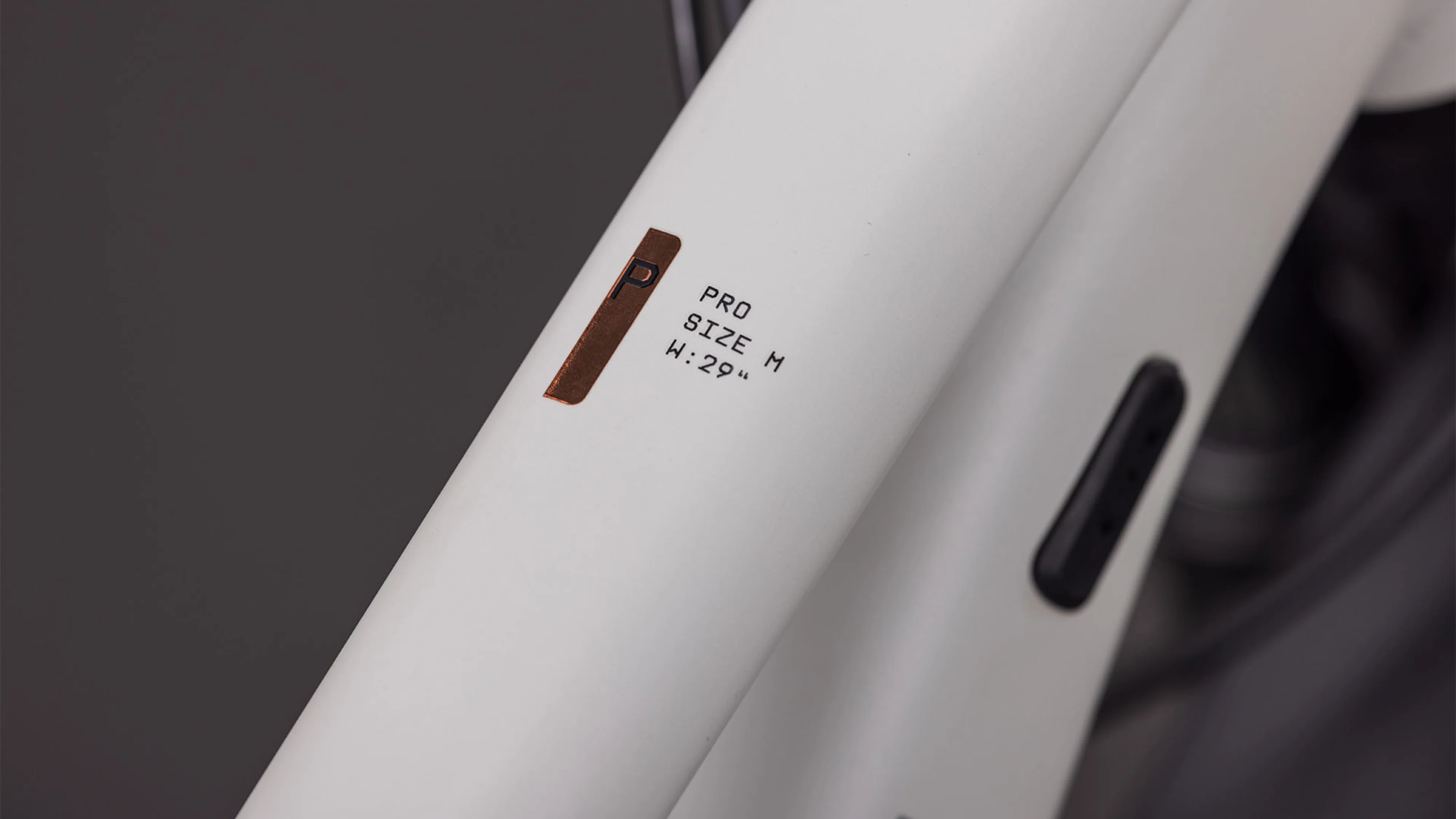 Cube Aim Pro FE Diamant greige´n´titan (2026) - Image 4