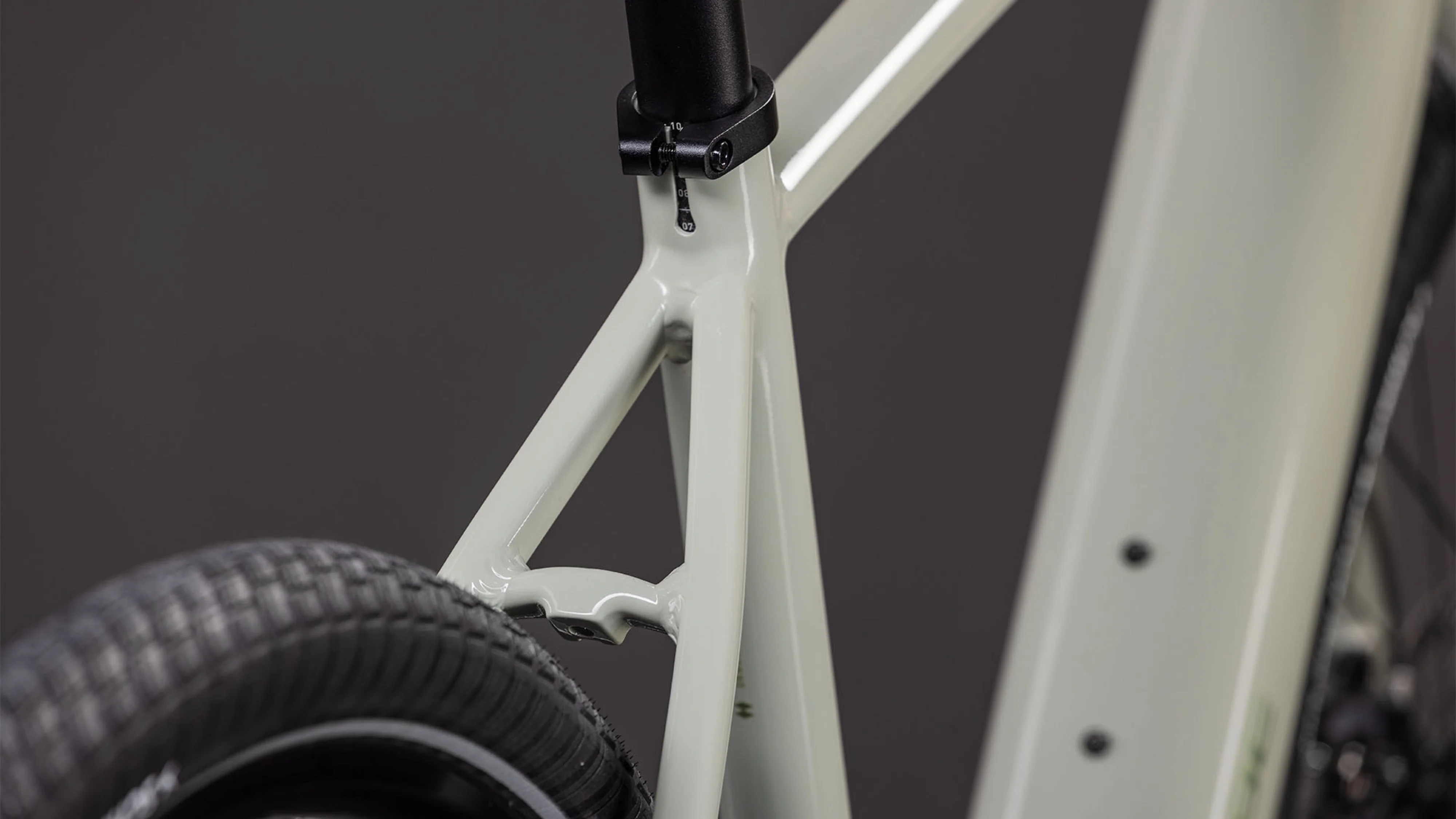 Cube Editor Hybrid SLX 400X reedbeige´n´chrome (2026) - Image 4