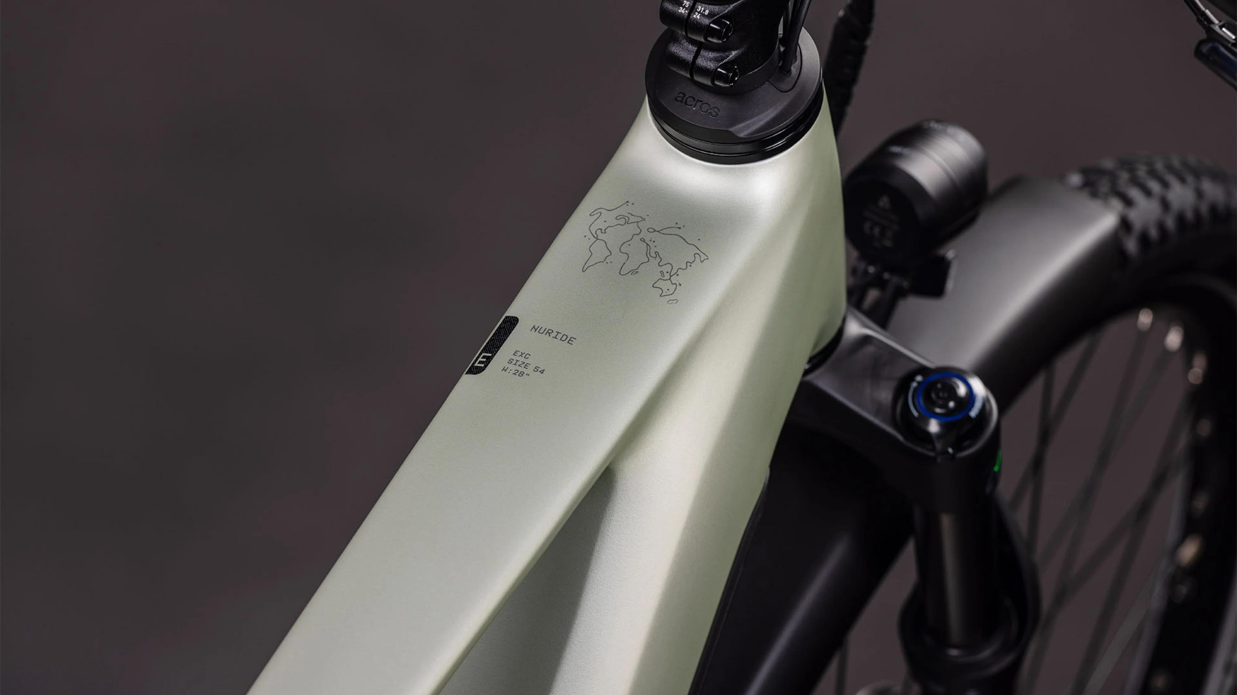 Cube Nuride Hybrid EXC 800 lemongrass´n´reflex (2026) - Image 2