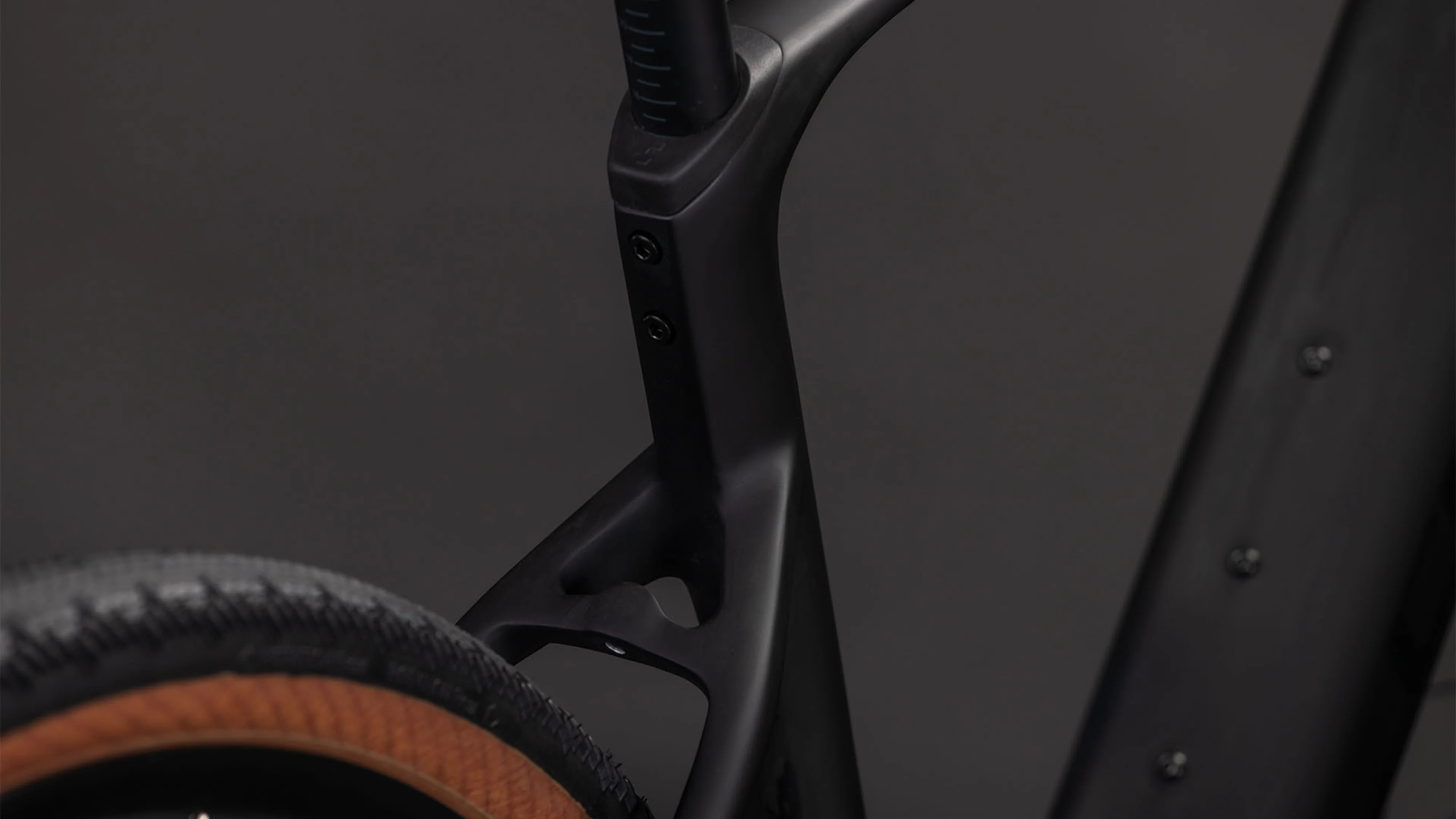 Cube Nuroad Hybrid C:62 EXC 400X blackline (2026) - Image 4
