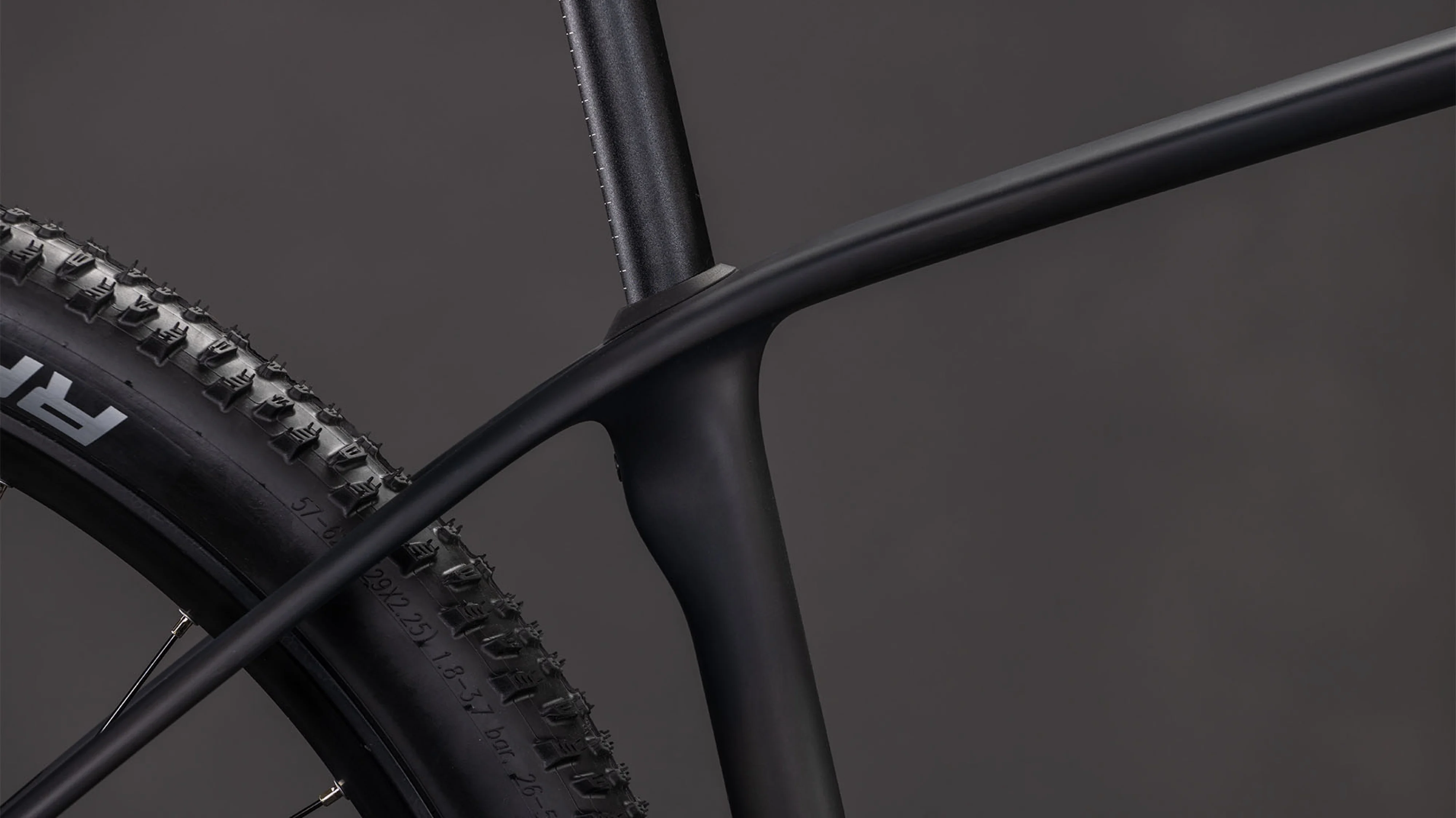 Cube Reaction C:62 Pro blackline (2026) - Image 5