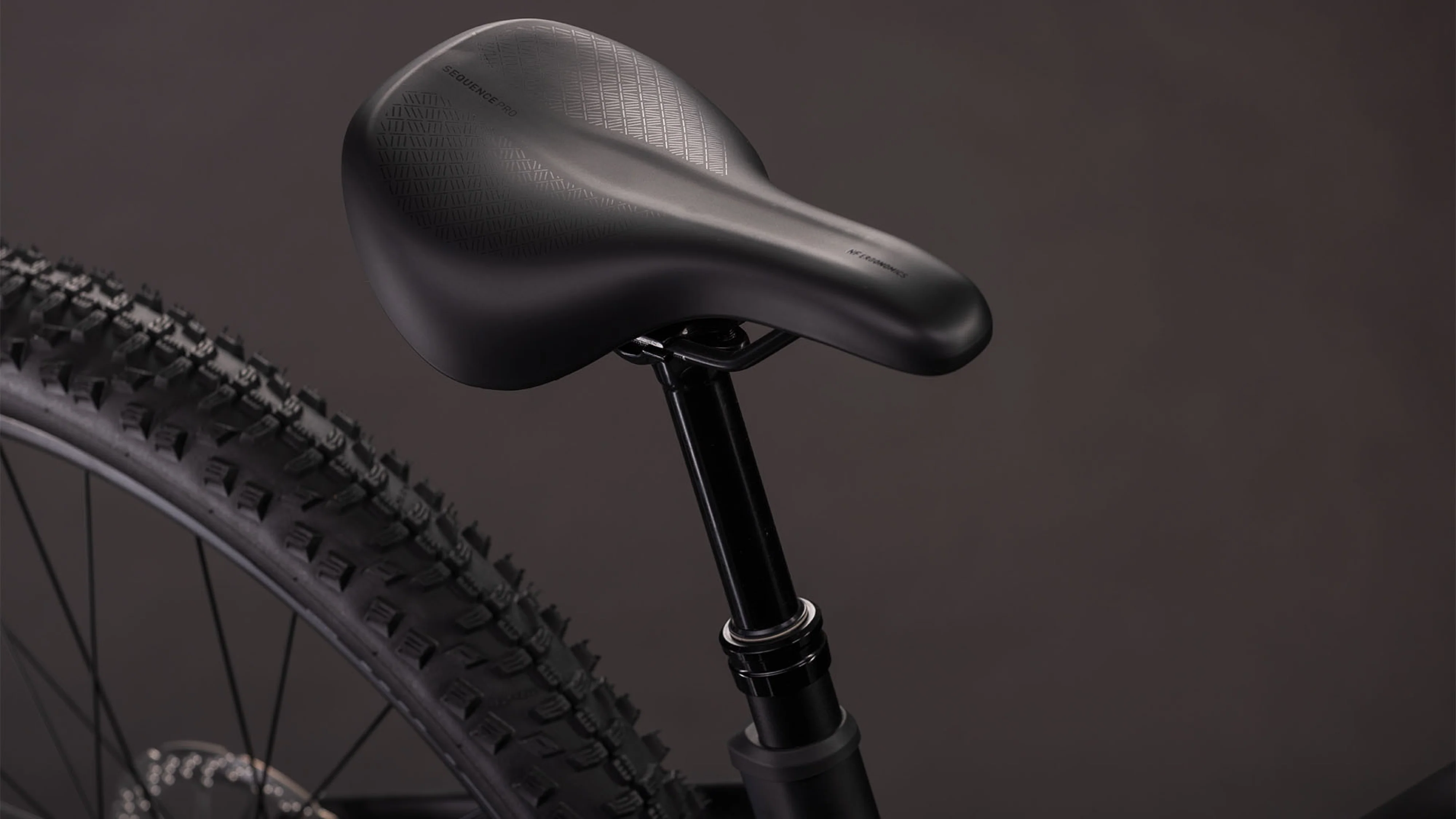 Cube Reaction Hybrid Pro 800 Trapez blackline (2026) - Image 5