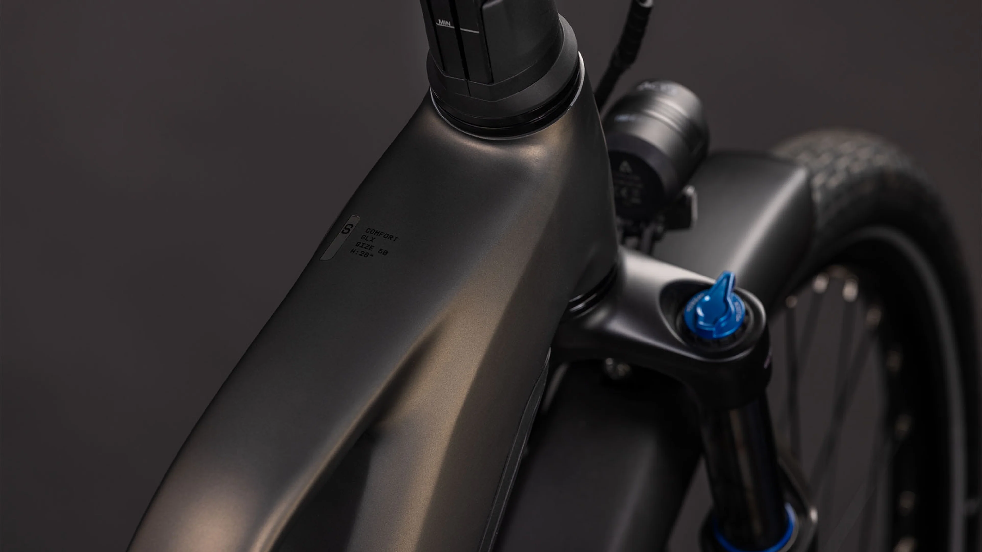 Cube Touring Hybrid Comfort SLX 800 Trapez charcoal´n´chrome (2026) - Image 2