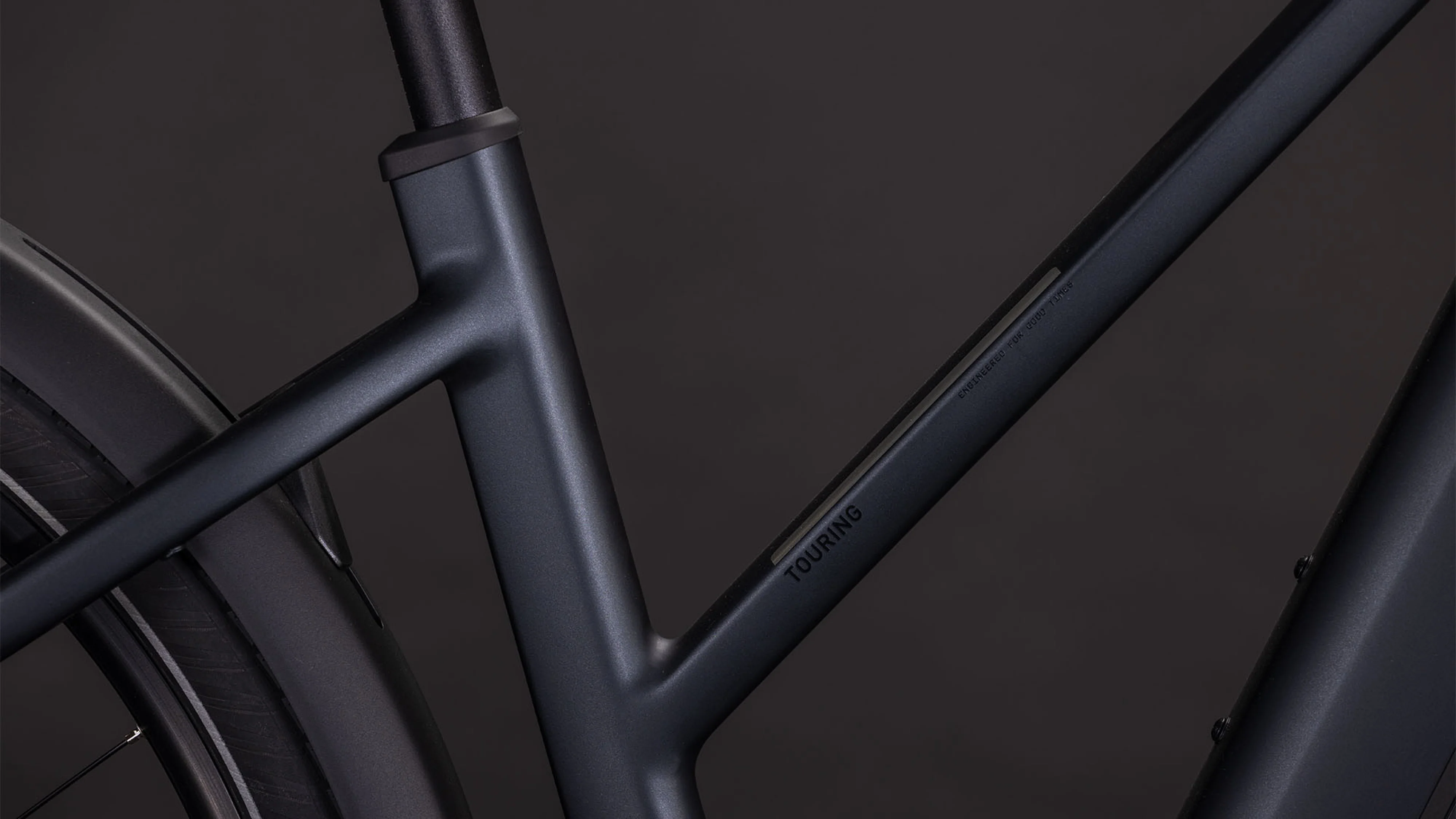 Cube Touring Hybrid ONE 600 Trapez coal´n´chrome (2026) - Image 5