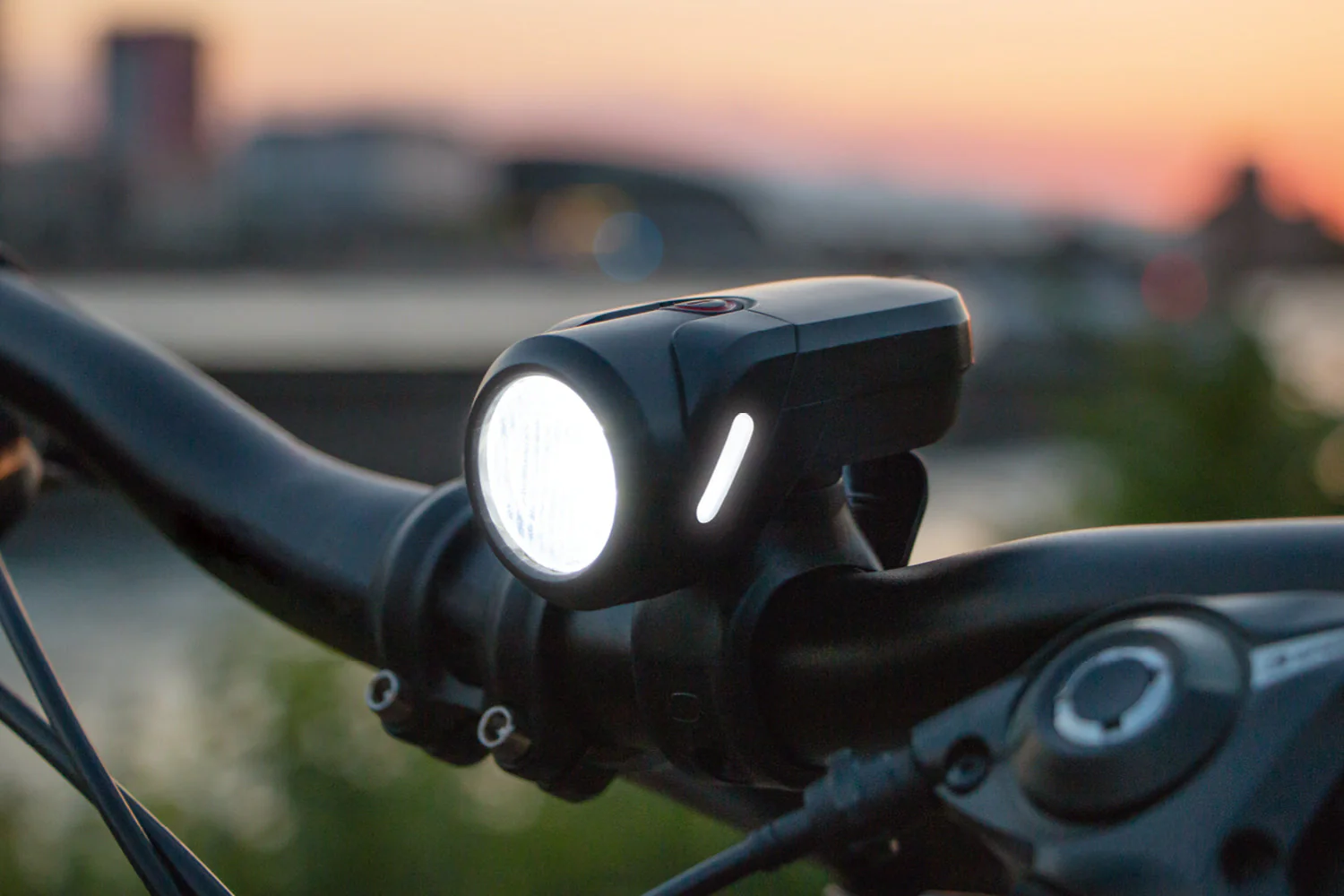 Sigma Aura 35 USB Frontlicht - Image 7