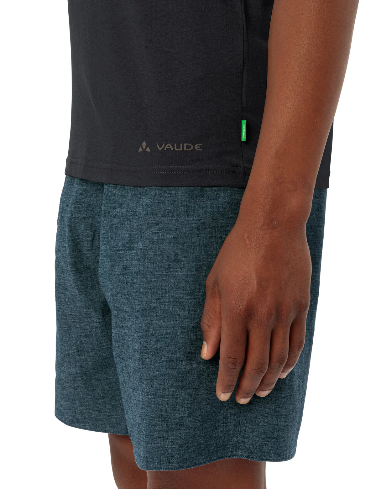 VAUDE Men's Cyclist T-Shirt V black/black - Image 4