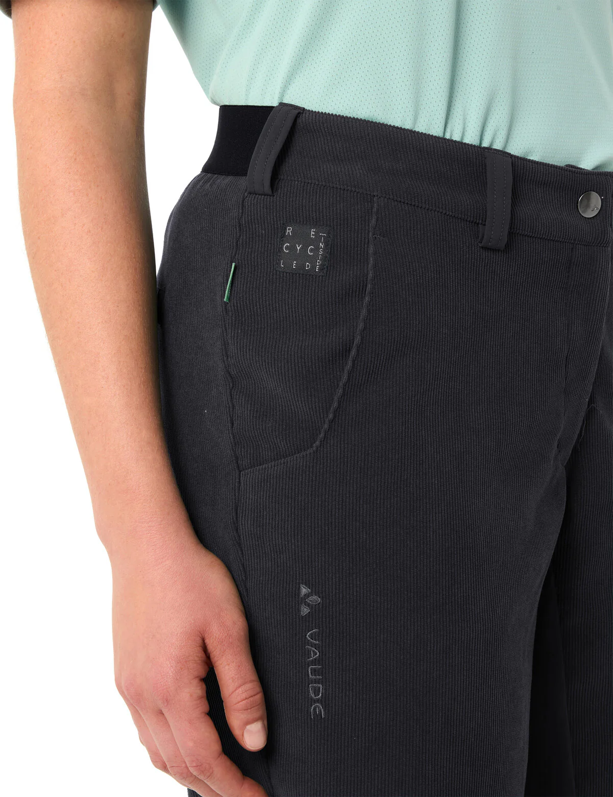 VAUDE Women's Loamer Base Cord Shorts black - Image 5