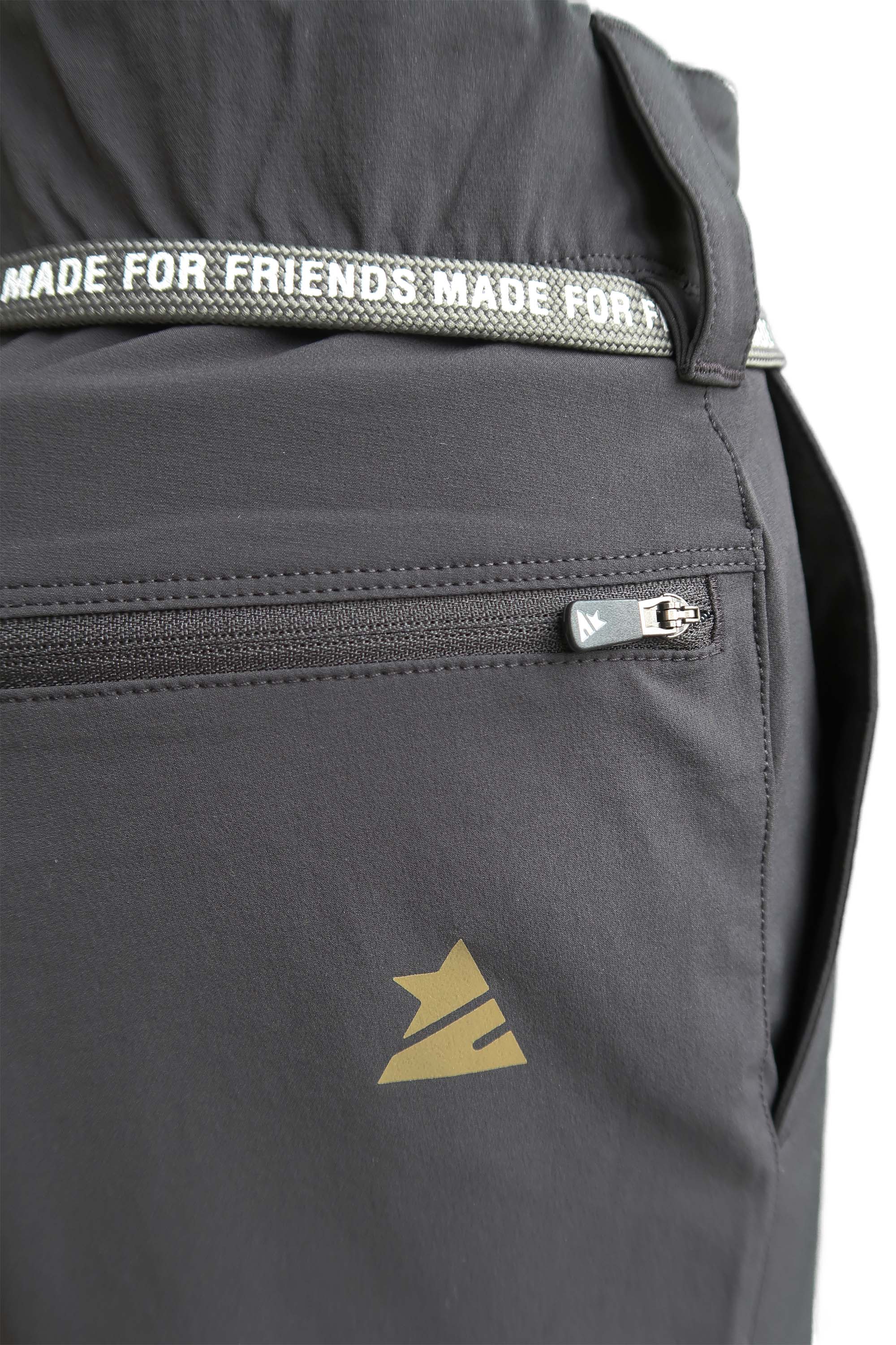 Zimtstern Xalpz Tech Shorts Men Pirate Black - Image 3